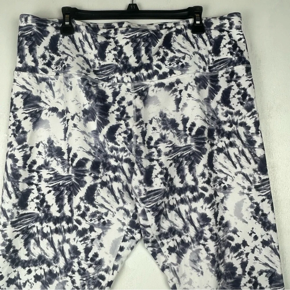 **SOLD**RBX | women’s athletic leggings size 3X tie dye plus workout pants - Picture 4 of 11